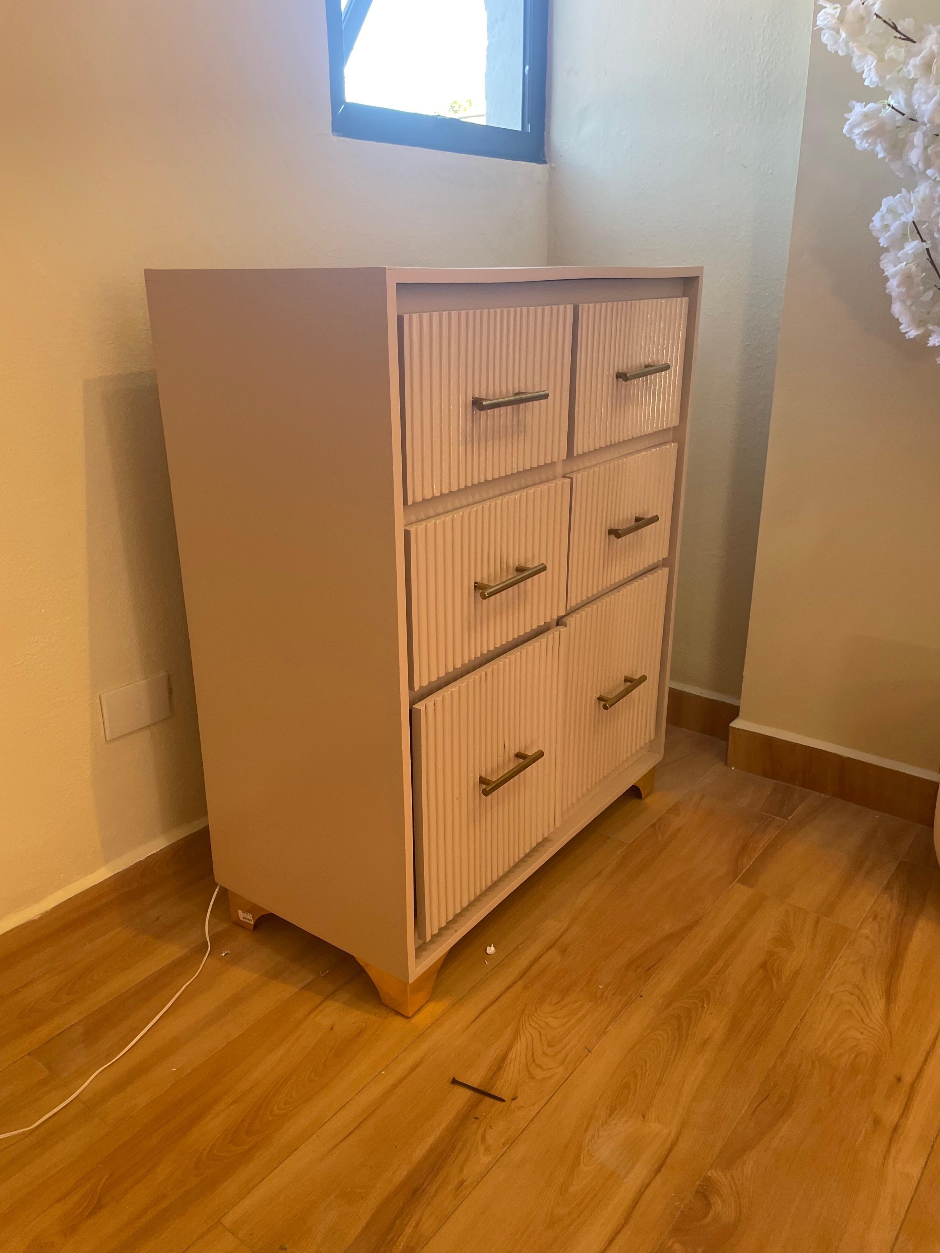 Trabajo de Set de Muebles 