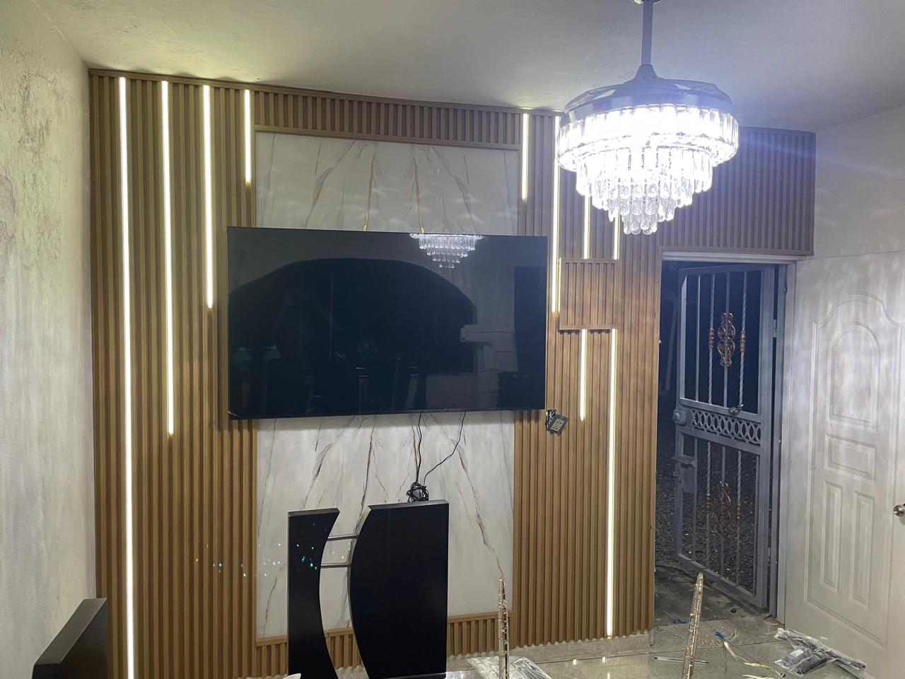 Trabajo de Decoracion moderna con plancha acabado marmol